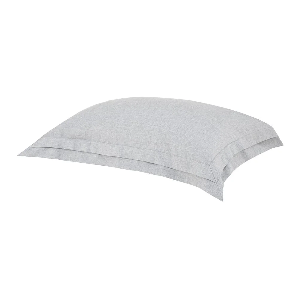 Fronha Buddemeyer Luxus Lavi, 60% Algodão 20% Viscose 20% Lã . Algodão Penteado Cinza 50x70cm com abas.