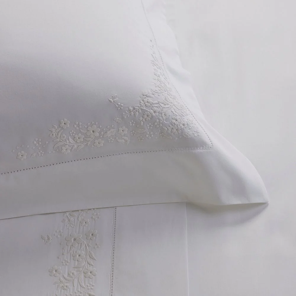 Jogo de Cama Super King 400 Fios Buddemeyer Luxus Ornella 100% Algodão Penteado c/ renda Branca 4 peças