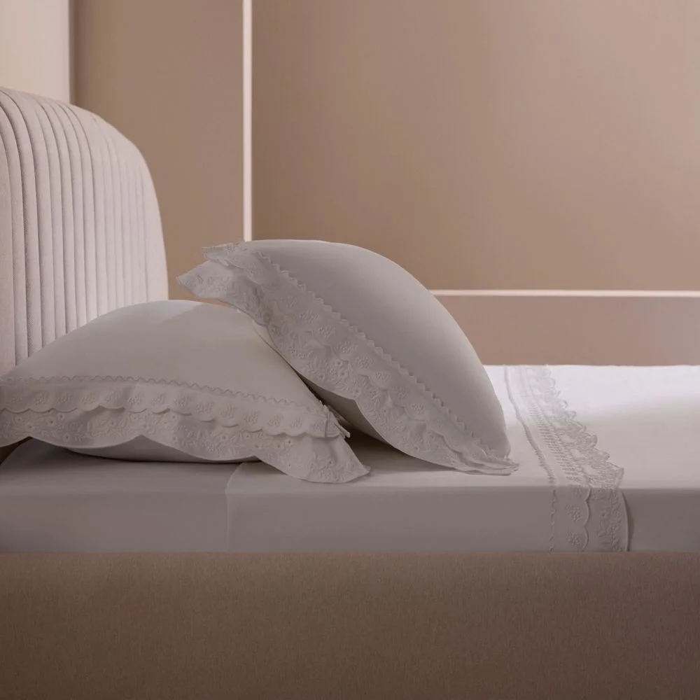Jogo de Cama Super King Solea Buddemeyer Luxus 400 fios Branco c/ bordado branco 4 peças